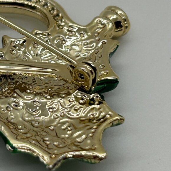 Vintage Gerry's Christmas Brooch Gold-Tone French Horn Pin Enamel Holly Berries - Picture 14 of 15
